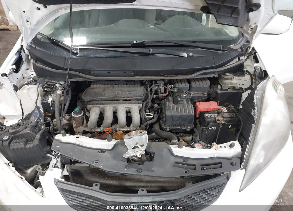 2013 HONDA FIT VIN: JHMGE8H36DC061739