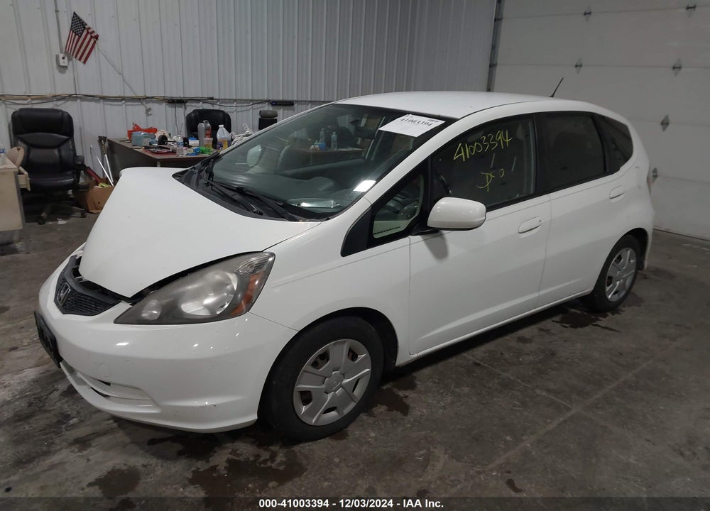 2013 HONDA FIT VIN: JHMGE8H36DC061739
