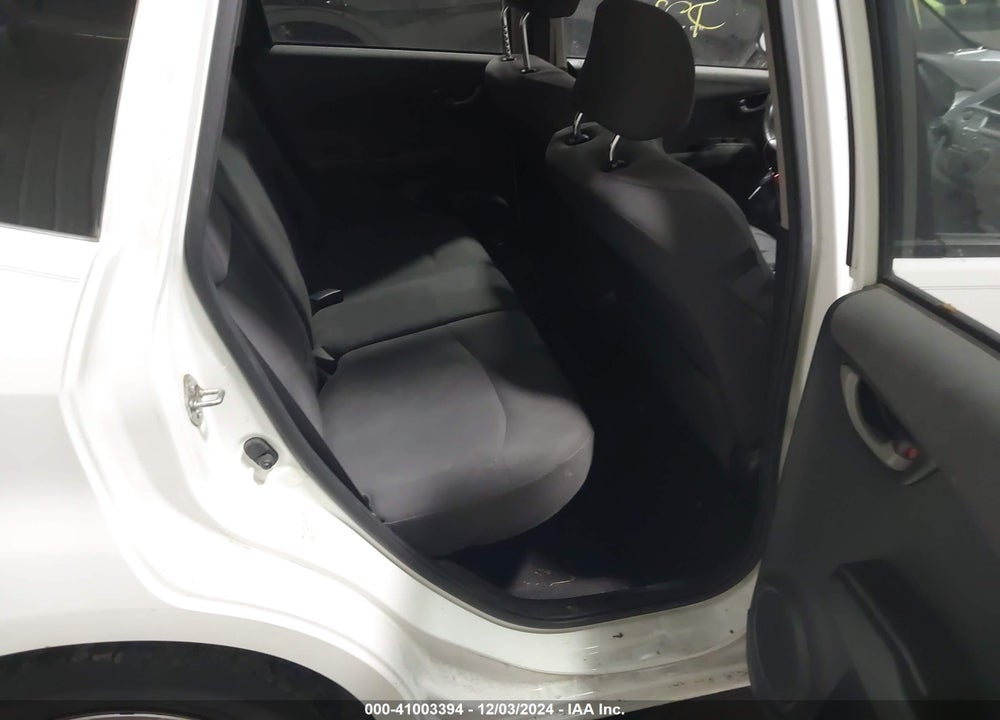 2013 HONDA FIT VIN: JHMGE8H36DC061739