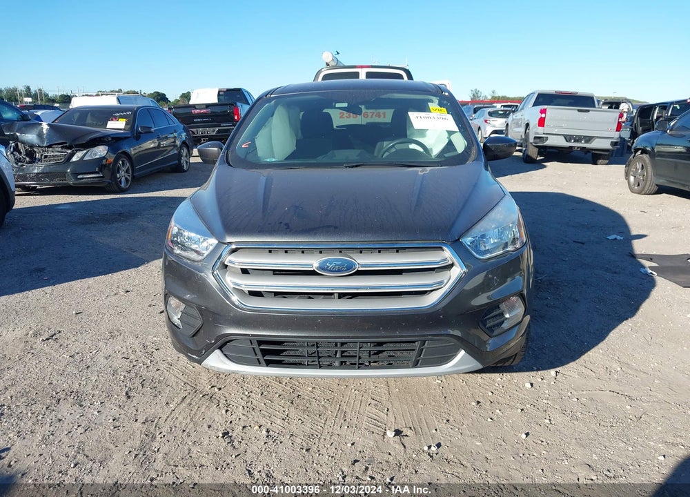 2019 FORD ESCAPE SE VIN: 1FMCU0GD3KUA11902