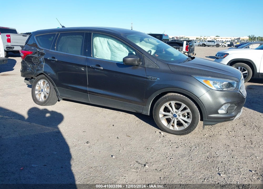 2019 FORD ESCAPE SE VIN: 1FMCU0GD3KUA11902