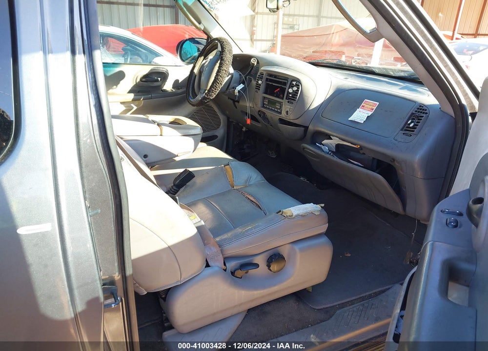2002 FORD F-150 LARIAT/XL/XLT VIN: 1FTRX17L02NC06725