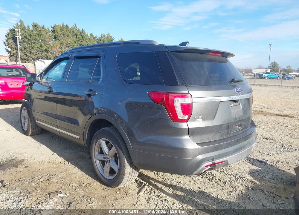 2016 FORD EXPLORER XLT VIN: 1FM5K8D89GGC99550