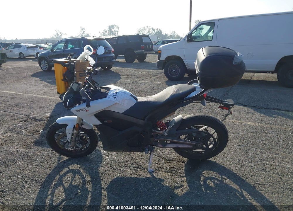 2017 ZERO MOTORCYCLES INC S 13.0 VIN: 538SMCZ5XHCA08107
