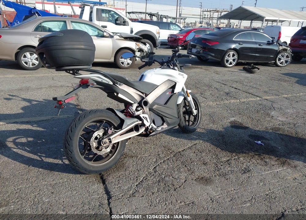 2017 ZERO MOTORCYCLES INC S 13.0 VIN: 538SMCZ5XHCA08107