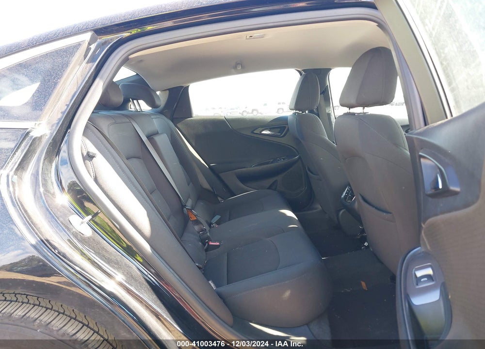 2022 CHEVROLET MALIBU FWD LT VIN: 1G1ZD5ST3NF137298