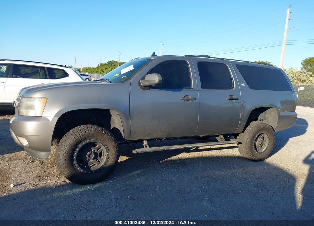 2007 CHEVROLET SUBURBAN 1500 LTZ VIN: 1GNFK163X7R385284