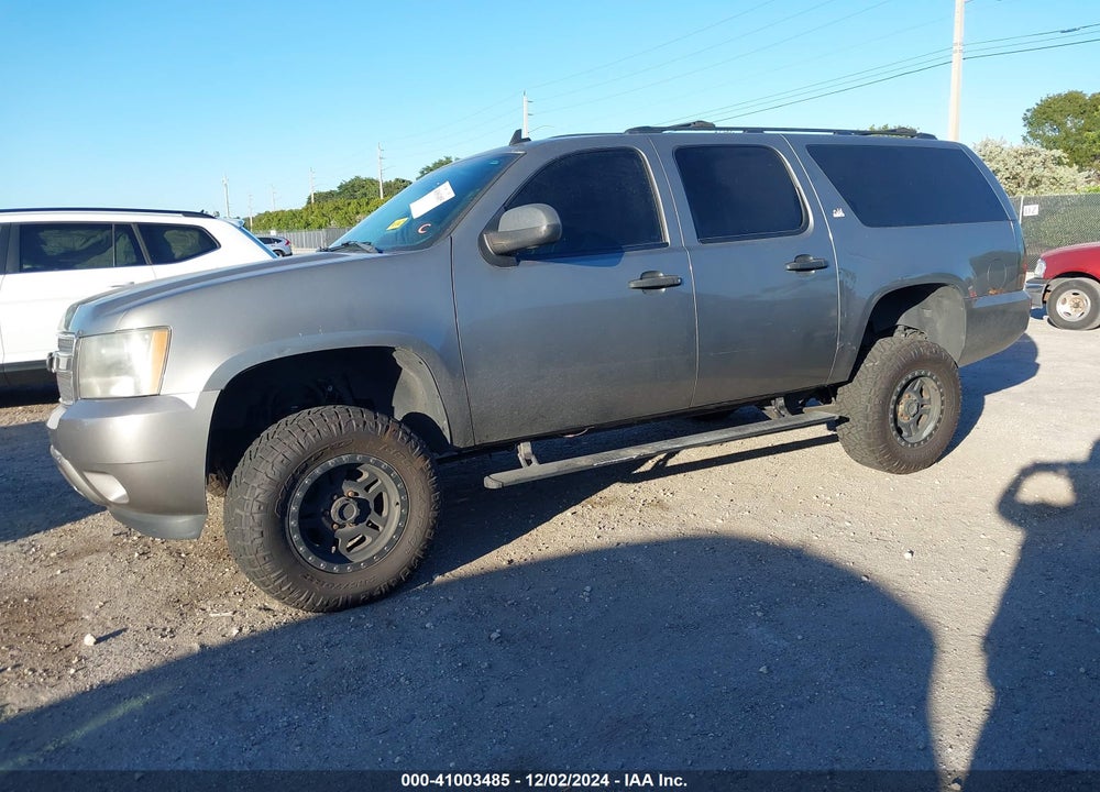 2007 CHEVROLET SUBURBAN 1500 LTZ VIN: 1GNFK163X7R385284