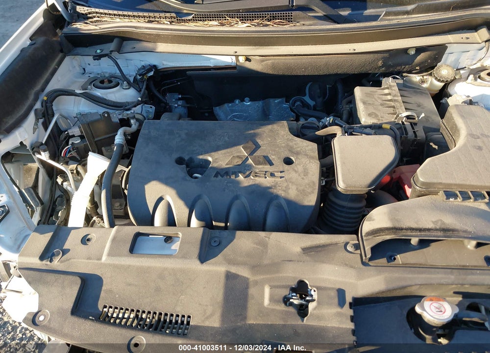 2018 MITSUBISHI OUTLANDER LE VIN: JA4AD3A36JZ025995