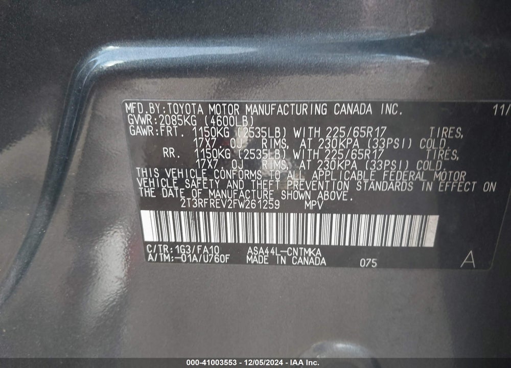 2015 TOYOTA RAV4 XLE VIN: 2T3RFREV2FW261259