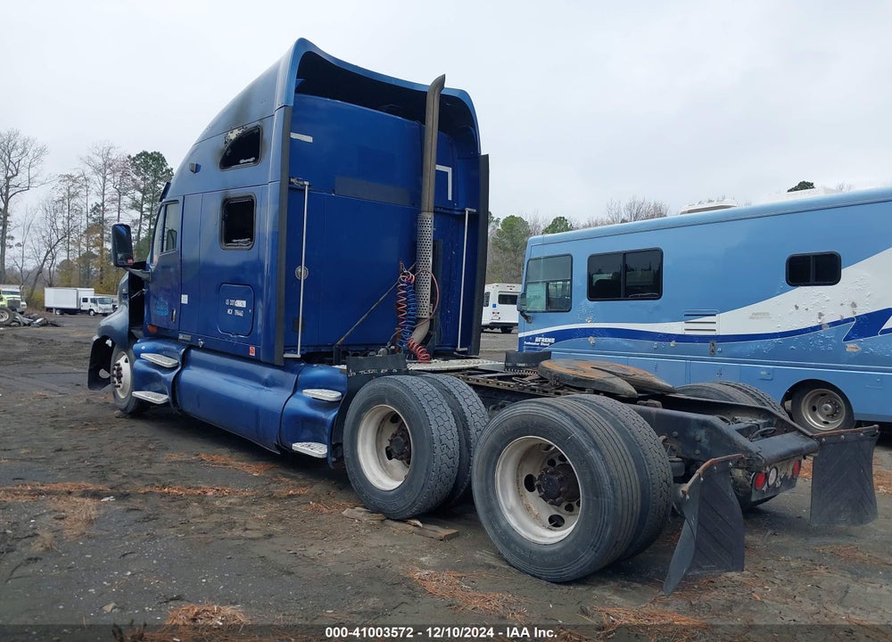 2002 KENWORTH T2000 T2000 VIN: 1XKTDR9X52J703262