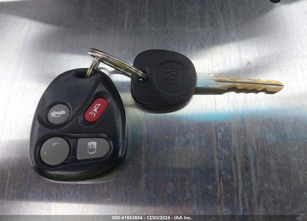 2002 SATURN S-SERIES SL2 VIN: 1G8ZK52712Z215016