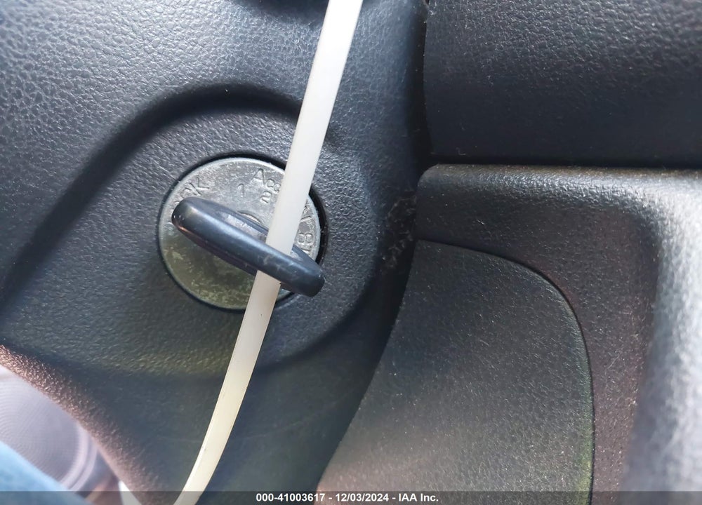 2019 NISSAN VERSA 1.6 S+ VIN: 3N1CN7AP0KL869547