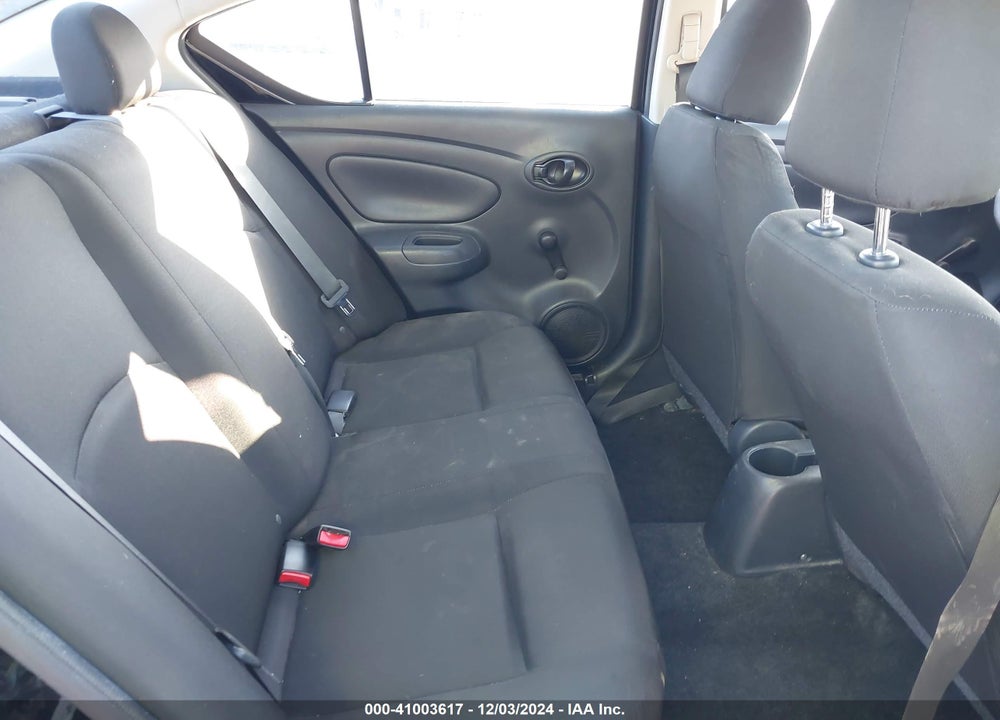 2019 NISSAN VERSA 1.6 S+ VIN: 3N1CN7AP0KL869547