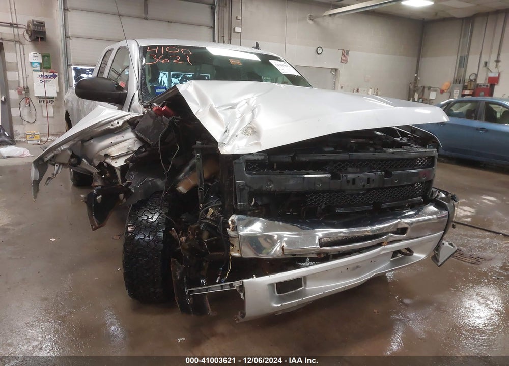 2013 CHEVROLET SILVERADO VIN: 1GCRKSE76DZ361186