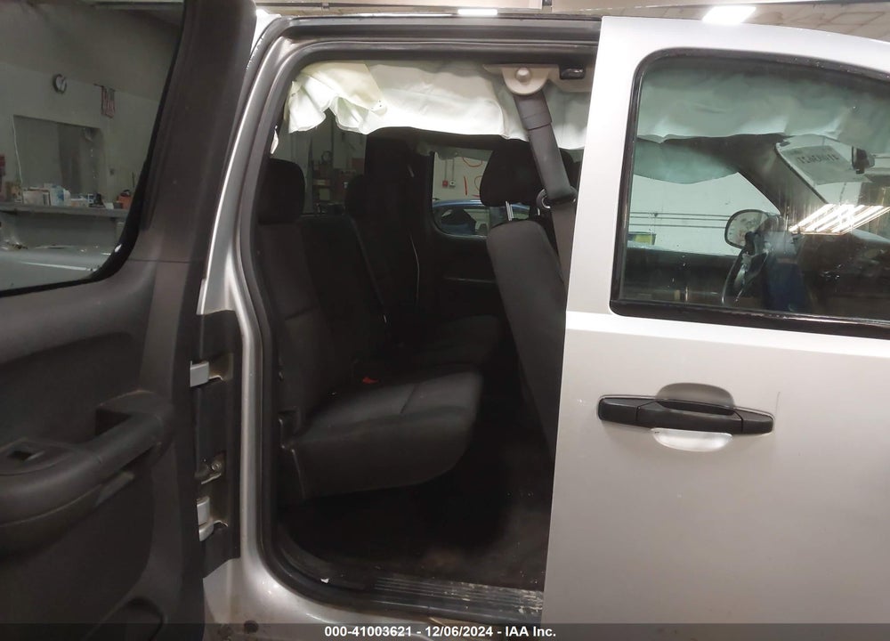 2013 CHEVROLET SILVERADO VIN: 1GCRKSE76DZ361186