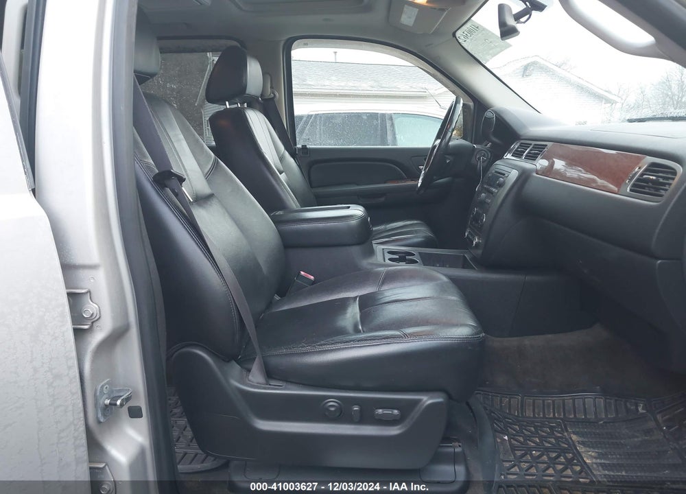 2007 GMC YUKON SLT VIN: 1GKFK13037J232526