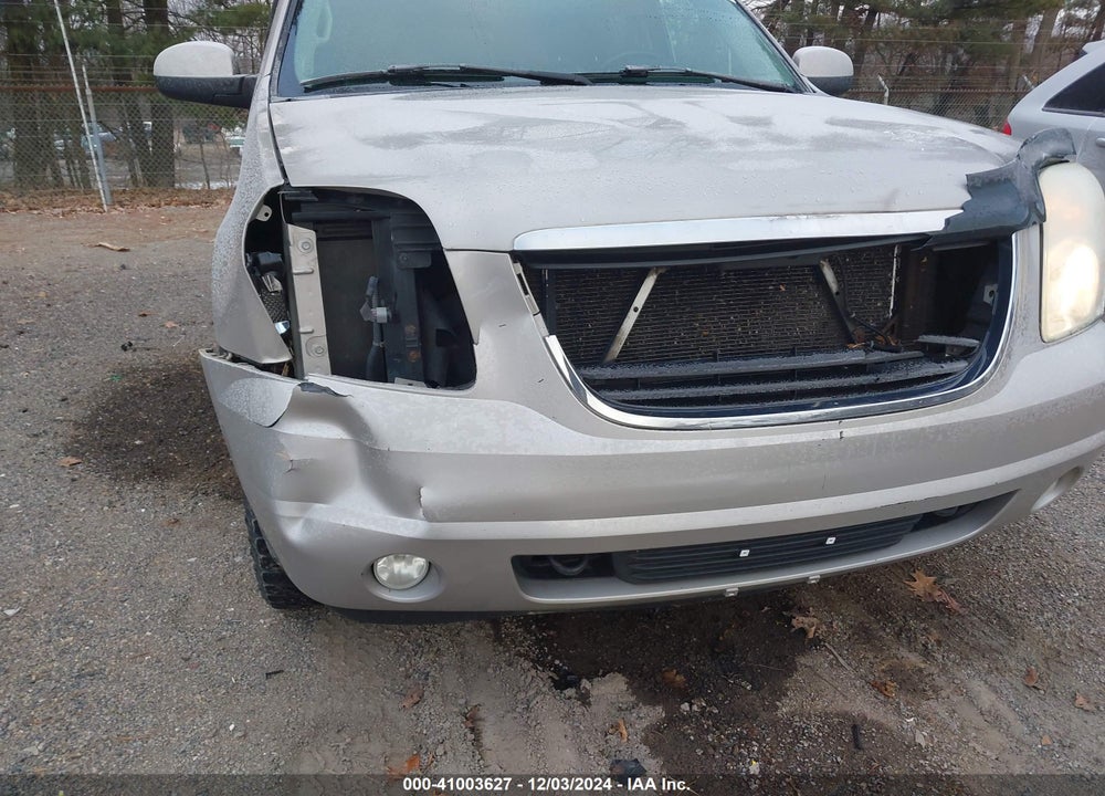 2007 GMC YUKON SLT VIN: 1GKFK13037J232526