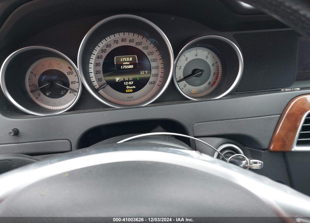 2013 MERCEDES-BENZ C 300 LUXURY 4MATIC/SPORT 4MATIC VIN: WDDGF8AB3DR246379