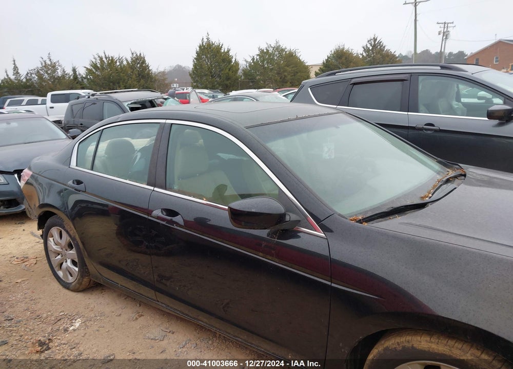 2010 HONDA ACCORD 2.4 EX-L VIN: 1HGCP2F82AA094882