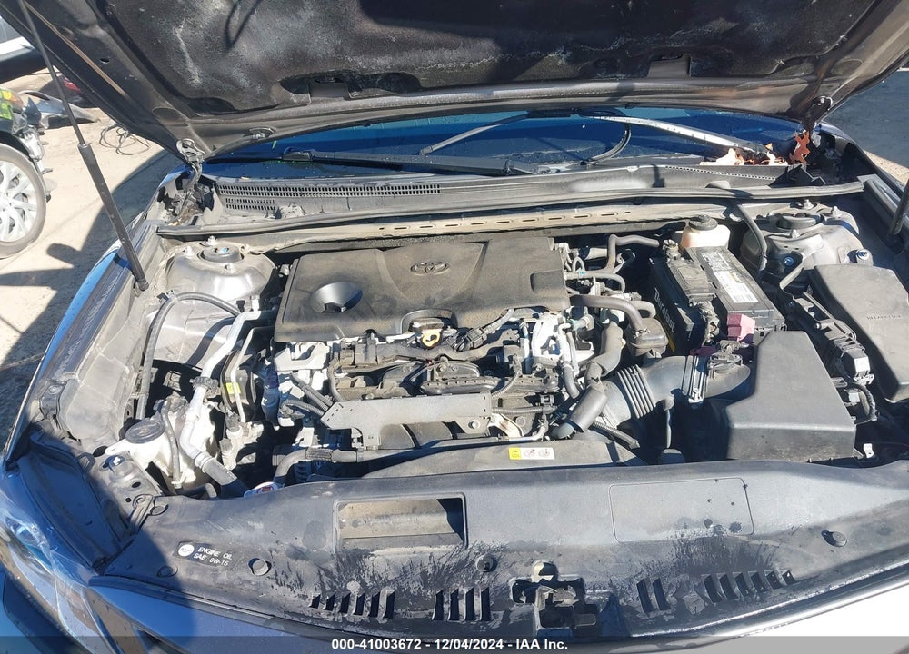 2018 TOYOTA CAMRY VIN: 4T1B11HK6JU618320