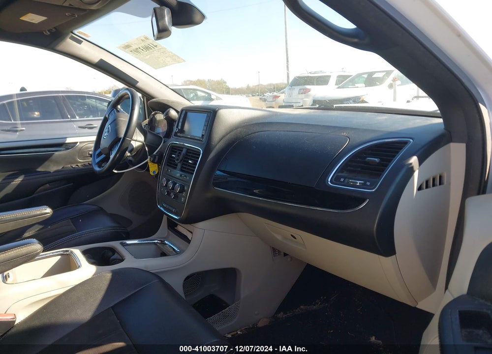 2019 DODGE GRAND CARAVAN SXT VIN: 2C4RDGCG3KR518142