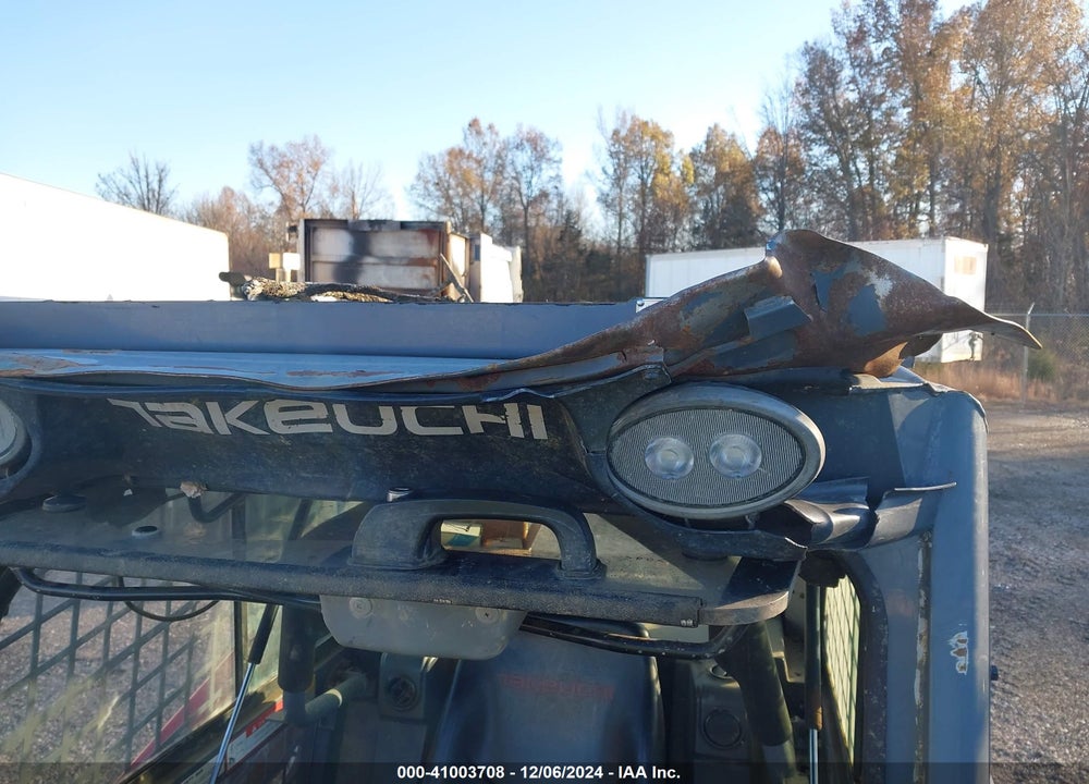 2019 TAKEUCHI TL12R2 SKID STEER VIN: 412102046