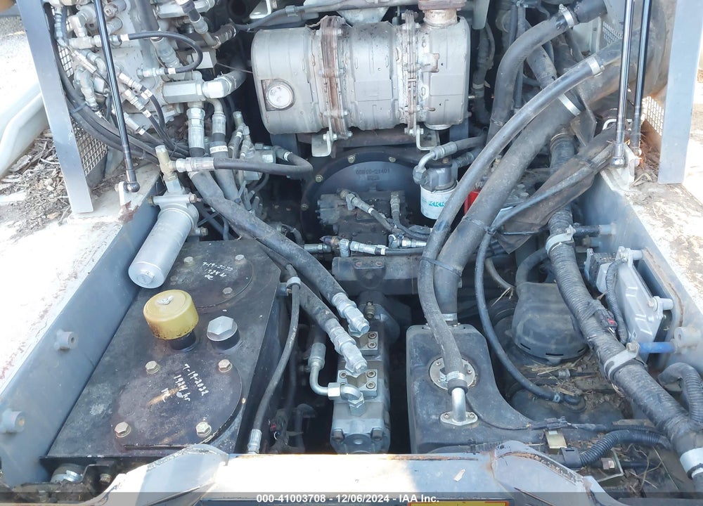 2019 TAKEUCHI TL12R2 SKID STEER VIN: 412102046