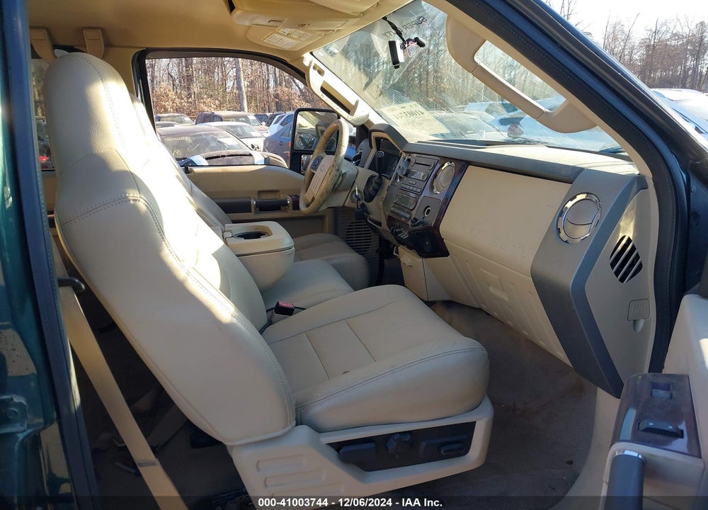 2008 FORD F-250 KING RANCH/LARIAT/XL/XLT VIN: 1FTSW20558ED61205