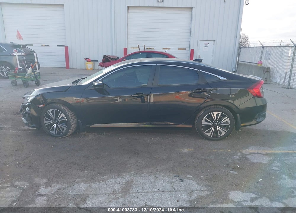 2017 HONDA CIVIC VIN: 19XFC1F30HE020633