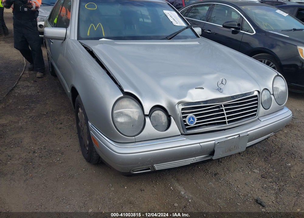 1998 MERCEDES-BENZ E 320 VIN: WDBJF65F4WA482217