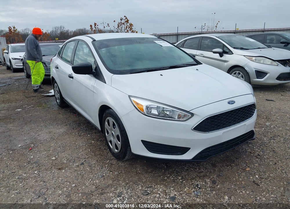 2018 FORD FOCUS S VIN: 1FADP3E20JL265807