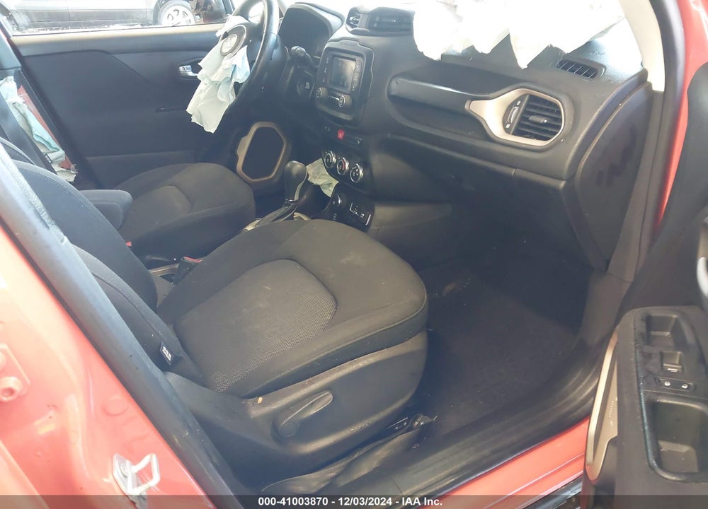 2016 JEEP RENEGADE LATITUDE VIN: ZACCJBBT5GPE09581