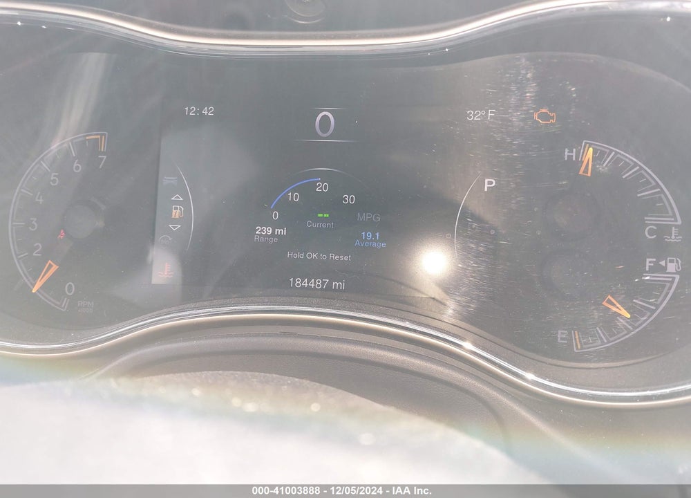 2015 JEEP GRAND CHEROKEE ALTITUDE VIN: 1C4RJFAG2FC606541