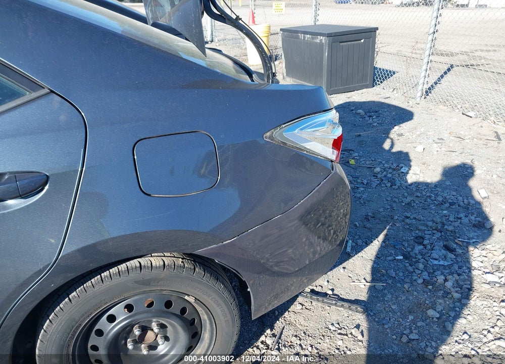 2019 TOYOTA COROLLA VIN: 2T1BURHE7KC141268