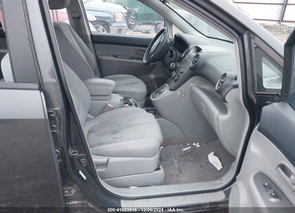 2007 KIA RONDO VIN: KNAFG525277044527