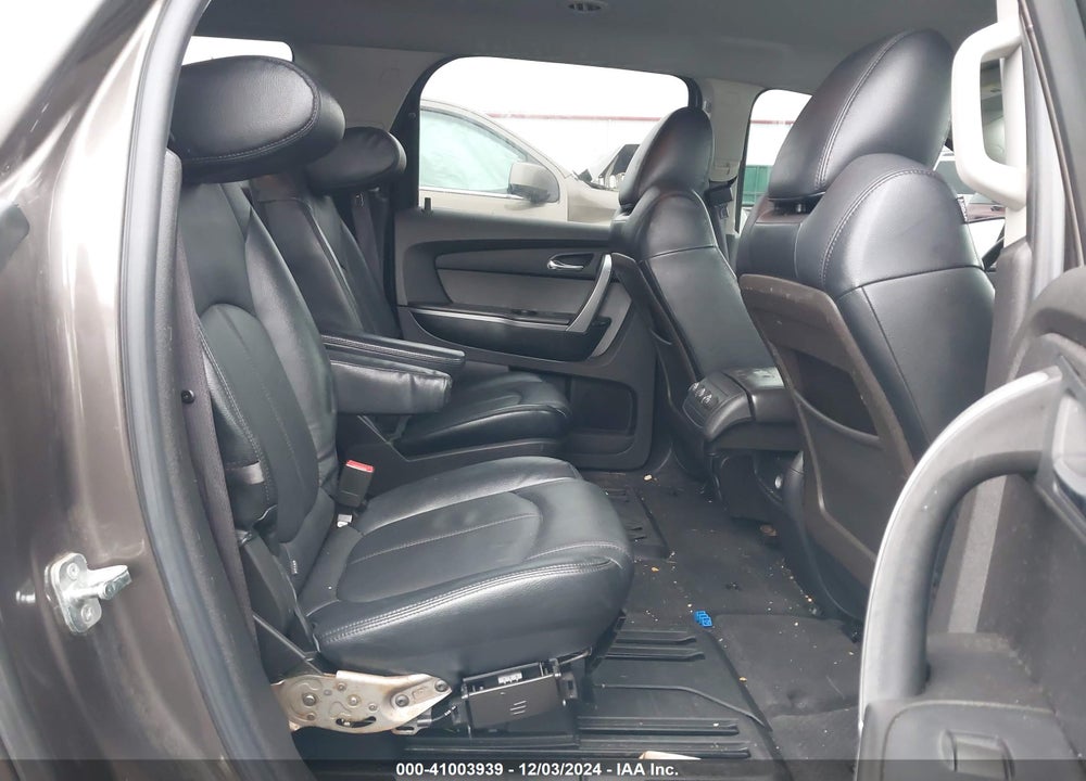 2011 GMC ACADIA SLE VIN: 1GKKVPED4BJ127947