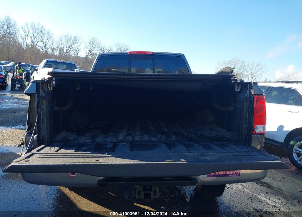 2010 NISSAN TITAN SE VIN: 1N6BA0CC7AN315181