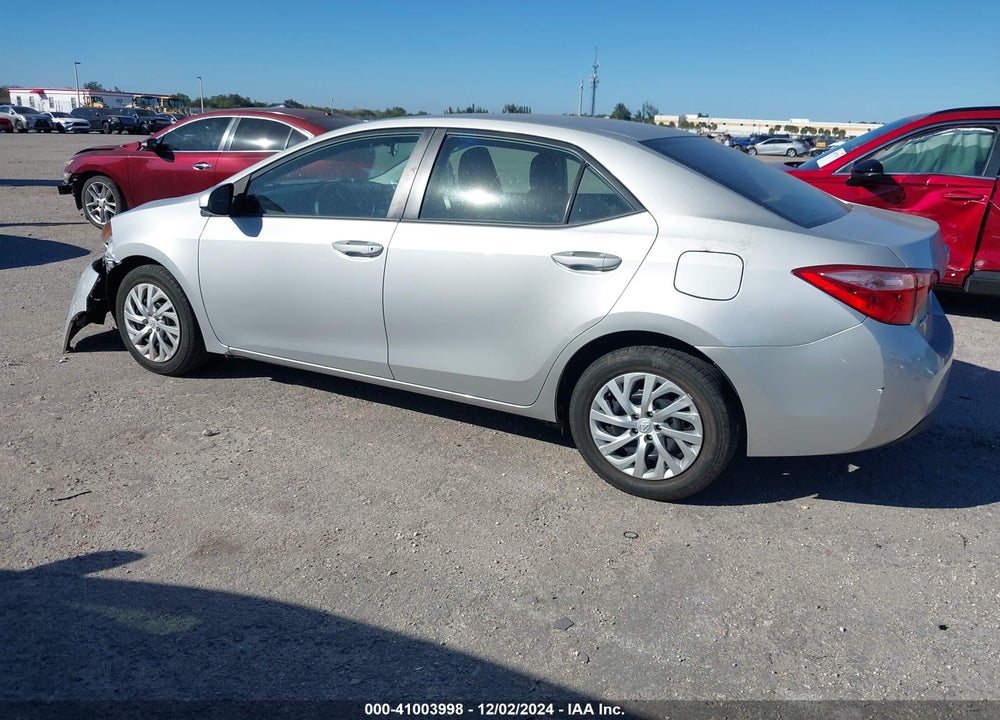 2018 TOYOTA COROLLA LE VIN: 5YFBURHE9JP824832