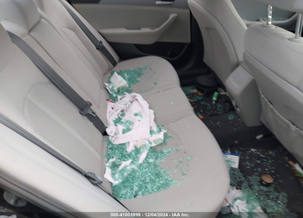 2019 HYUNDAI SONATA SE VIN: 5NPE24AF7KH809687