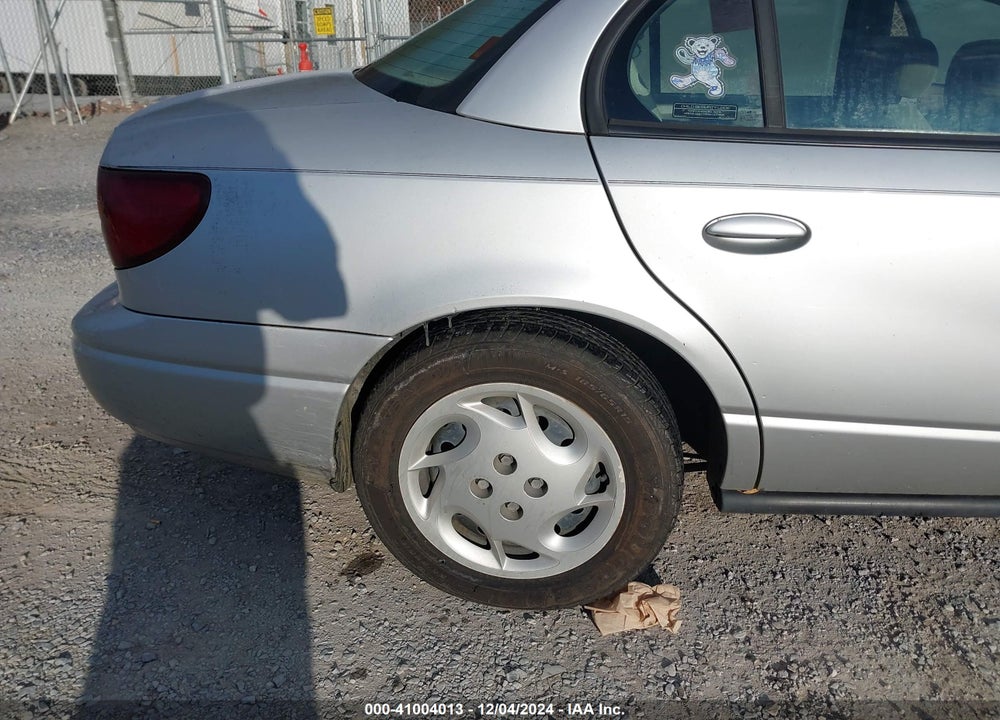 2002 SATURN S-SERIES SL2 VIN: 1G8ZK52732Z172654