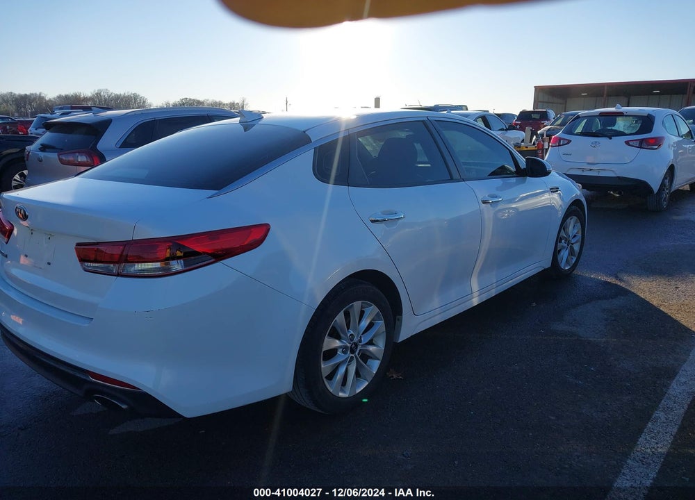 2016 KIA OPTIMA VIN: 5XXGT4L37GG060157