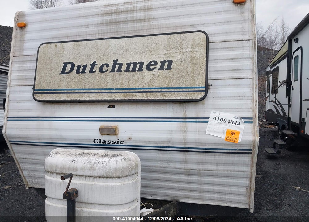 1996 DUTCHMAN TRAVEL TRAILER, 26 FT LONG, NO SLD, UNSURE OF MODE VIN: 47CT20M20T1070114