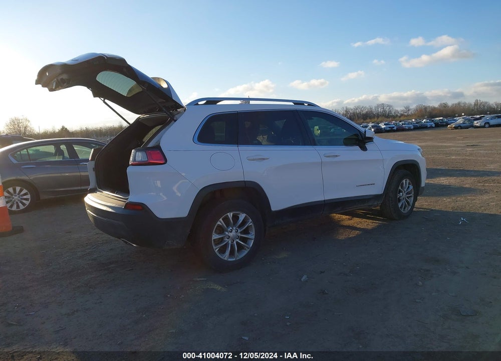2019 JEEP CHEROKEE LATITUDE 4X4 VIN: 1C4PJMCX5KD229524