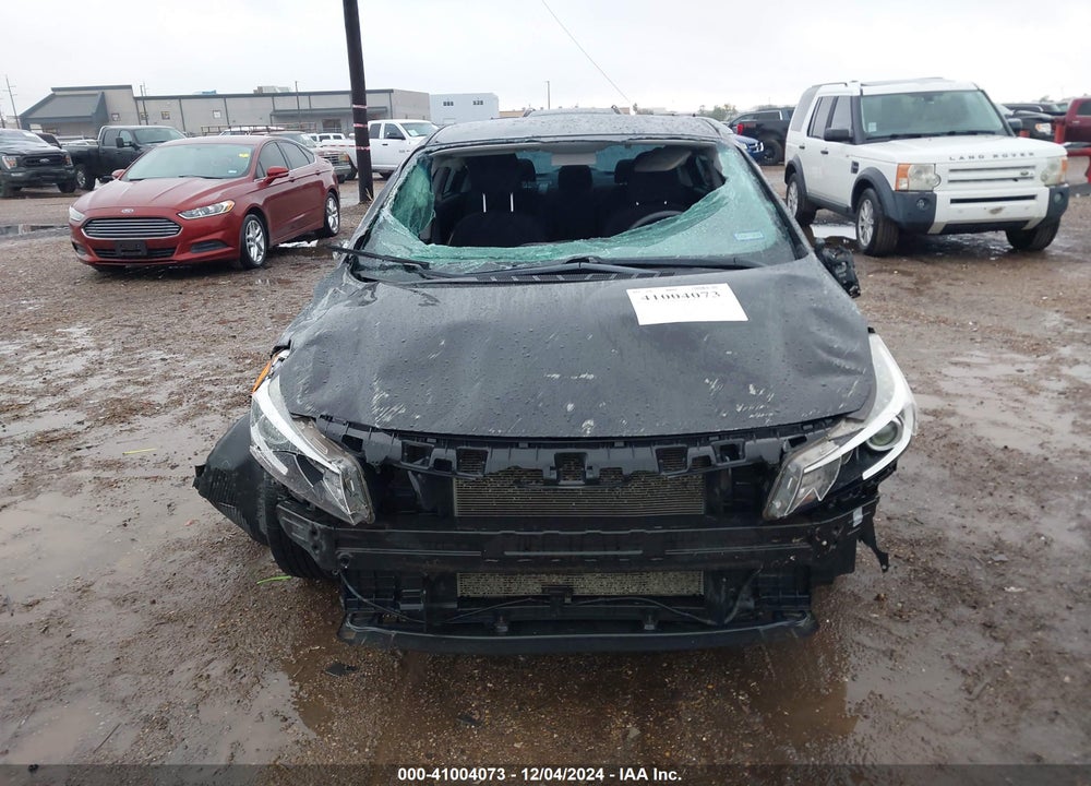 2018 KIA FORTE LX VIN: 3KPFL4A7XJE255431