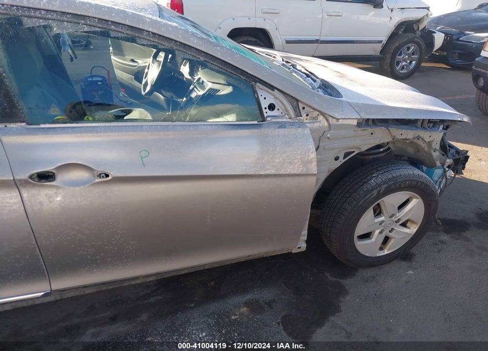 2012 HYUNDAI SONATA HYBRID VIN: KMHEC4A42CA035266