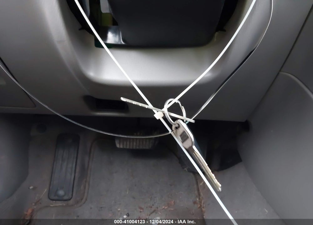 2005 SUBARU FORESTER 2.5X VIN: JF1SG63695H714893