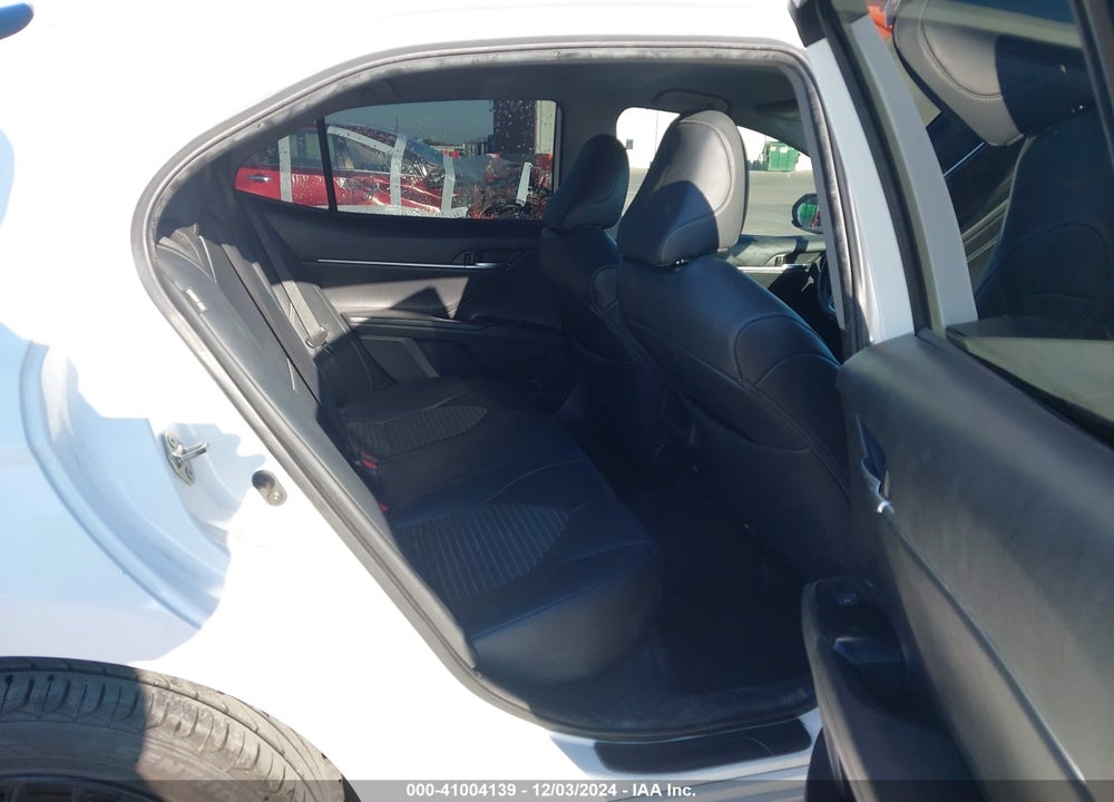 2019 TOYOTA CAMRY VIN: 4T1B11HK4KU226874