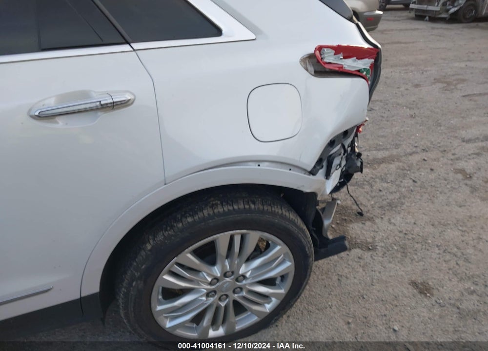 2017 CADILLAC XT5 PREMIUM LUXURY VIN: 1GYKNERS5HZ116503