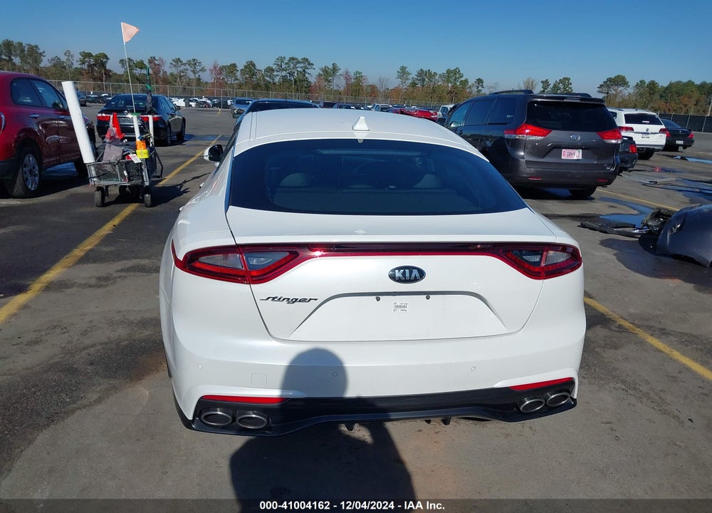 2019 KIA STINGER VIN: KNAE15LA7K6064120